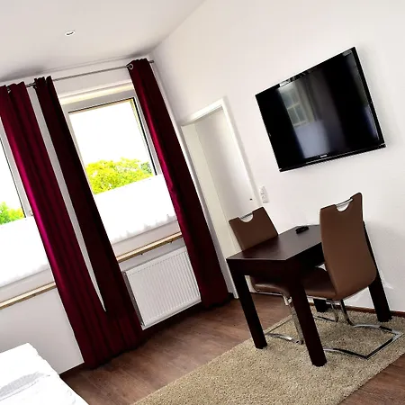 Boardinghouse - Stadtvilla Budget Apartman Schweinfurt