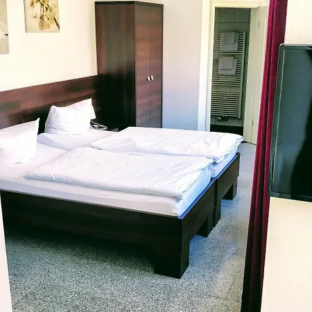 Boardinghouse - Stadtvilla Budget *