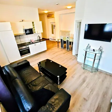 Boardinghouse - Stadtvilla Budget