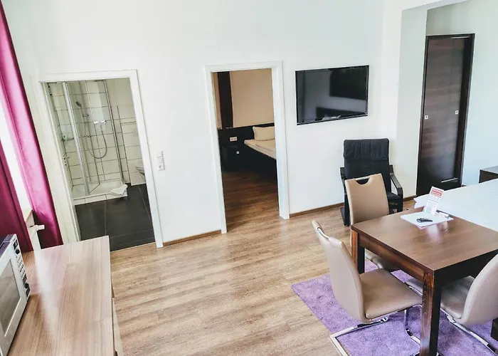 Boardinghouse - Stadtvilla Budget *