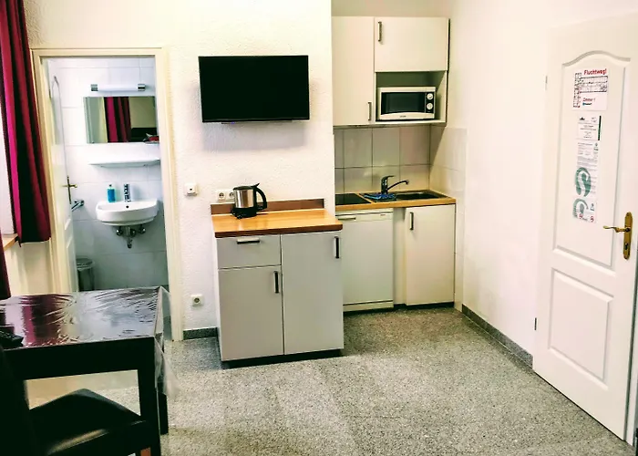 Boardinghouse - Stadtvilla Budget *