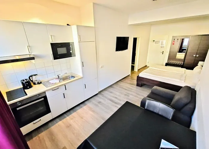 Daire Boardinghouse - Stadtvilla Budget