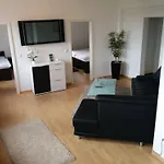 Boardinghouse - Stadtvilla Budget