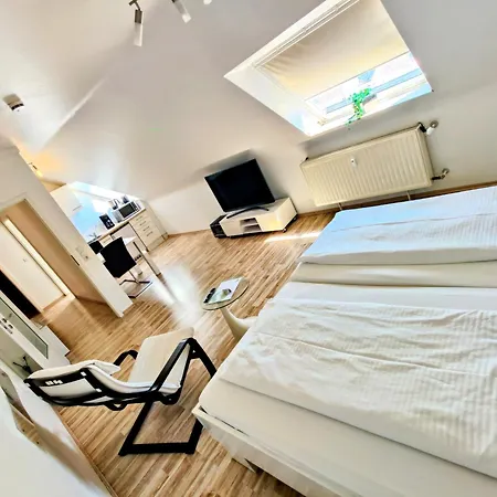 Boardinghouse - Stadtvilla Budget Apartment