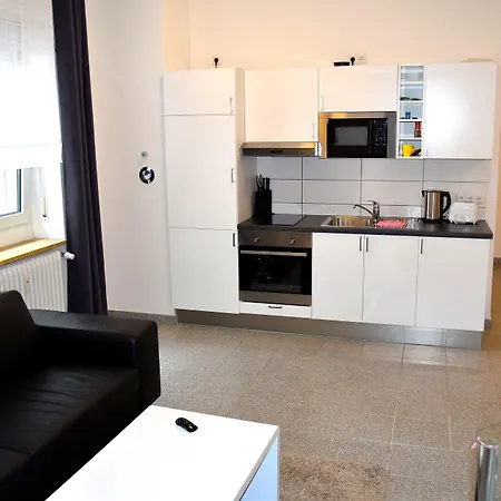 Boardinghouse - Stadtvilla Budget *