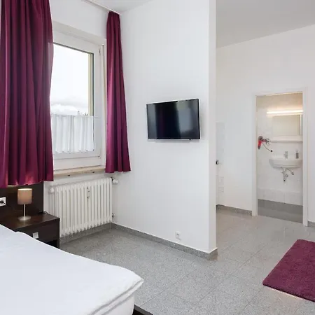 Boardinghouse - Stadtvilla Budget Apartment Schweinfurt