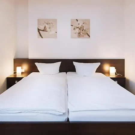 Boardinghouse - Stadtvilla Budget Apartment *